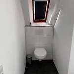 Apartment A&v Gemuetliche Rheinblick Daisy Duisburg