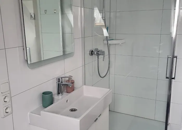 Апартаменты A&v Gemuetliche Rheinblick Daisy Дуйсбург